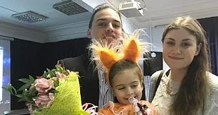 Mary Poppins, come to us! Or why you need an English nanny